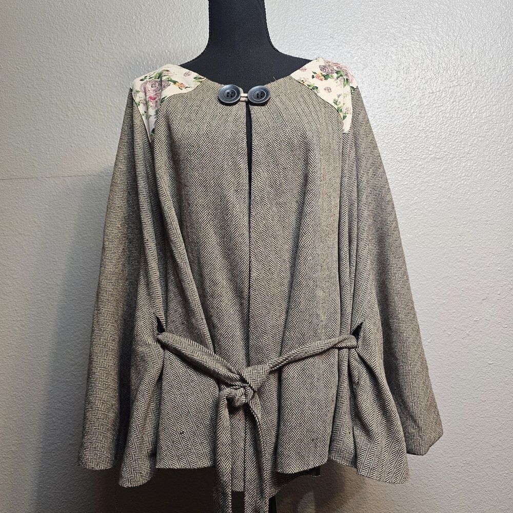 Miss Curvista 2X Plus Herringbone Floral Cape Jacket Belted Boho fall chic H844
